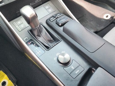 2016 Lexus IS 200t