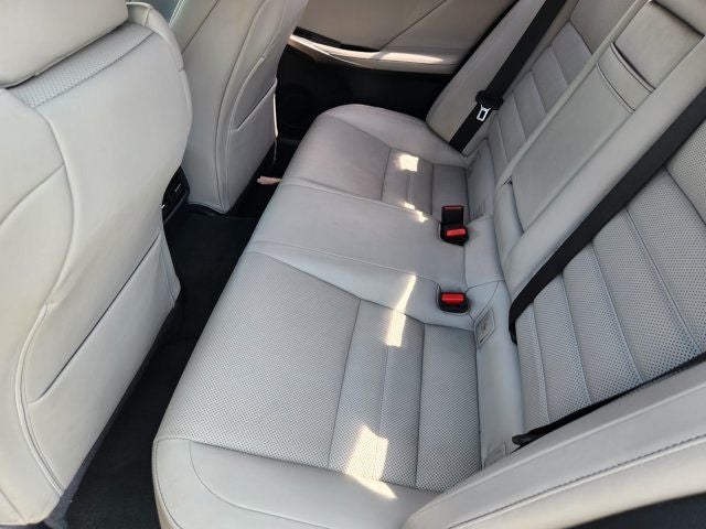 2016 Lexus IS 200t