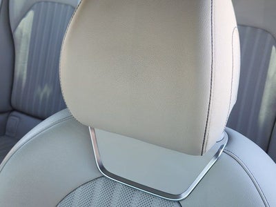 2023 Genesis G70 2.0T SPORT PRESTIGE