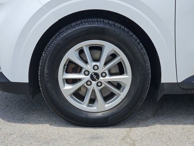 2022 Kia Carnival LX