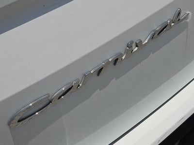 2022 Kia Carnival LX