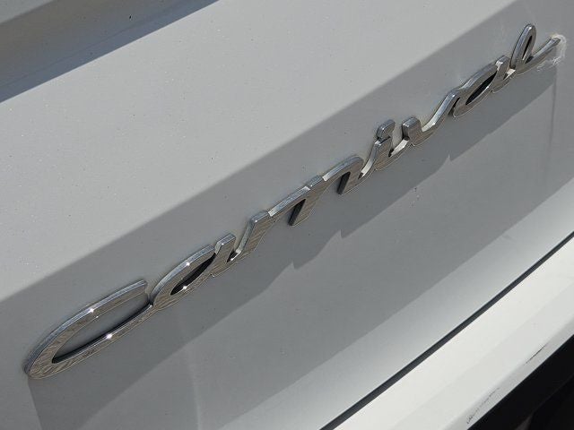 2022 Kia Carnival LX