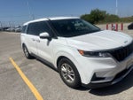2022 Kia Carnival LX