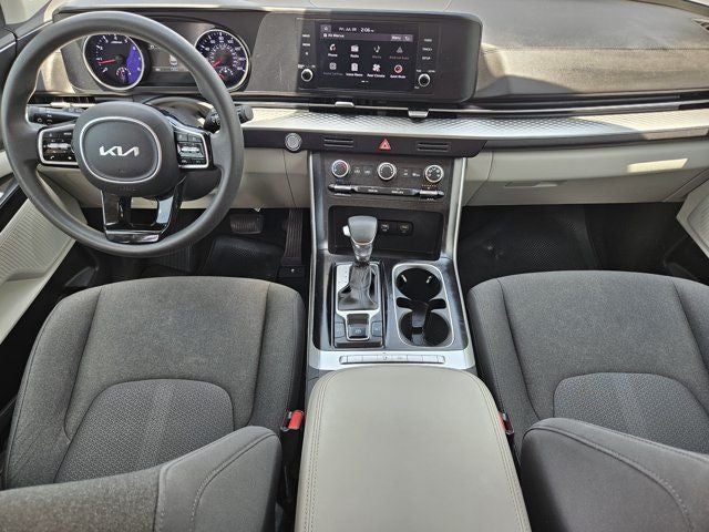2022 Kia Carnival LX