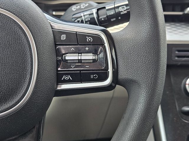2022 Kia Carnival LX