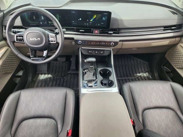 2025 Kia Carnival SX