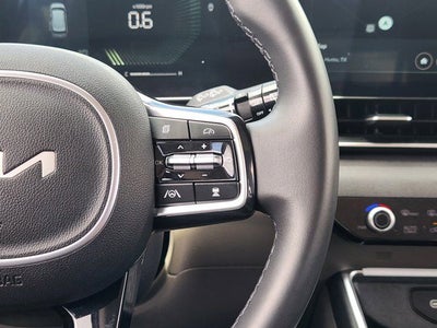 2025 Kia Carnival SX