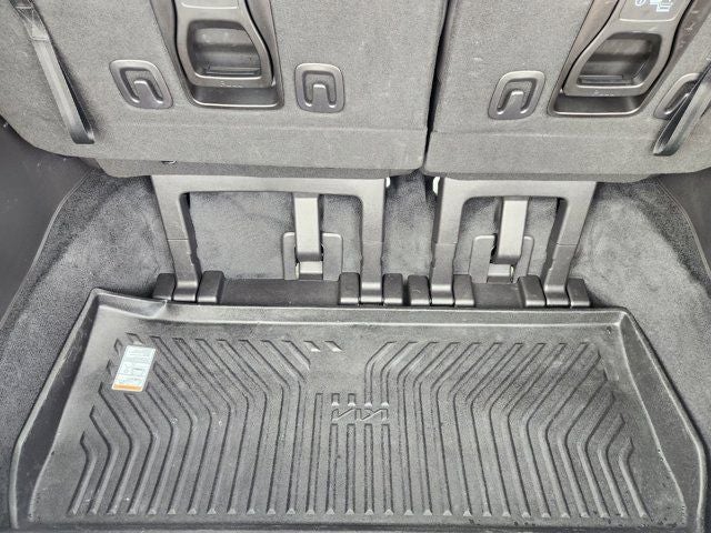 2025 Kia Carnival SX