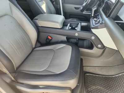 2022 Land Rover Defender 110 X-Dynamic HSE