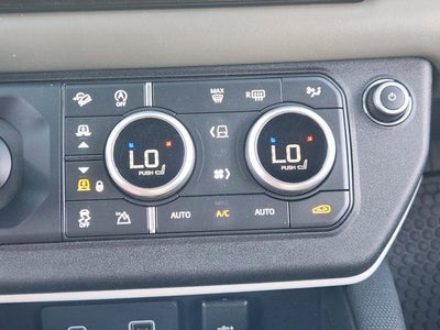 2022 Land Rover Defender 110 X-Dynamic HSE
