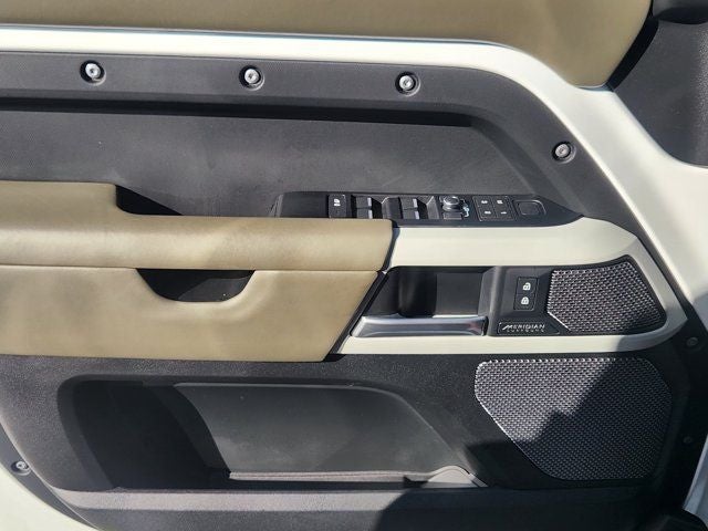 2022 Land Rover Defender 110 X-Dynamic HSE
