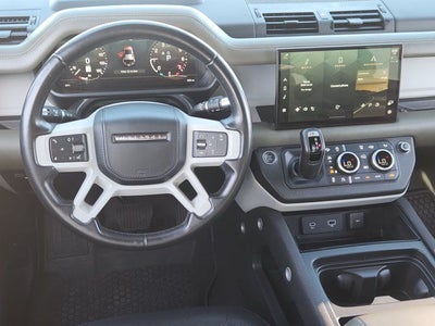2022 Land Rover Defender 110 X-Dynamic HSE