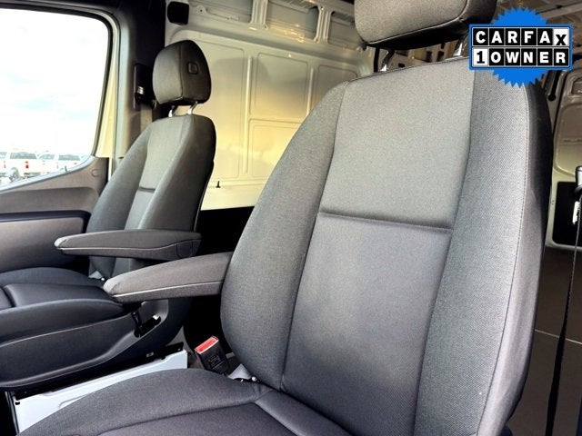 2025 Mercedes-Benz Sprinter 2500 Cargo 170 WB High Roof