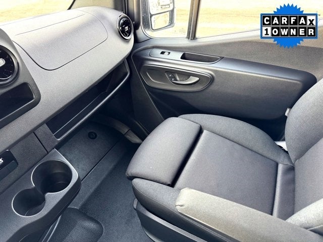 2025 Mercedes-Benz Sprinter 2500 Cargo 170 WB High Roof