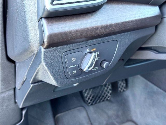 2023 Audi Q5 40 Premium Plus quattro