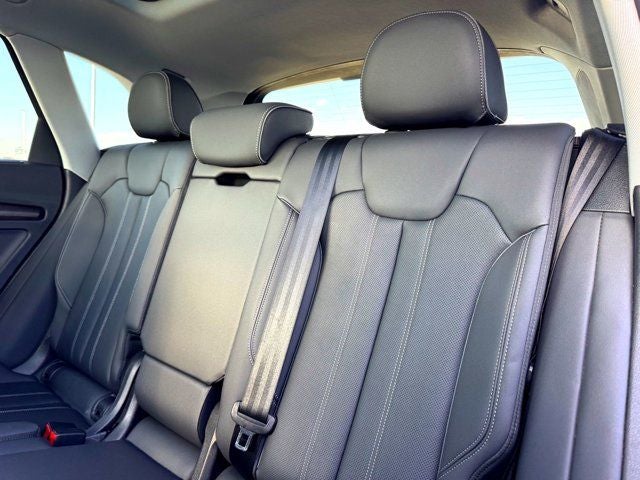 2023 Audi Q5 40 Premium Plus quattro