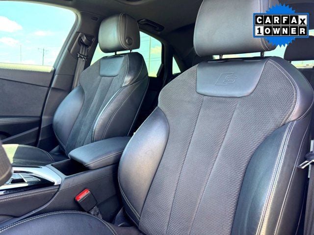 2021 Audi A4 45 S line Prestige quattro