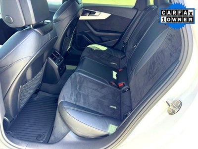 2021 Audi A4 45 S line Prestige quattro
