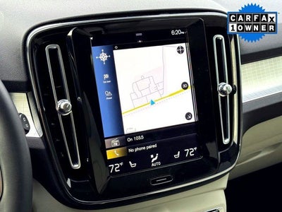 2022 Volvo XC40 Momentum