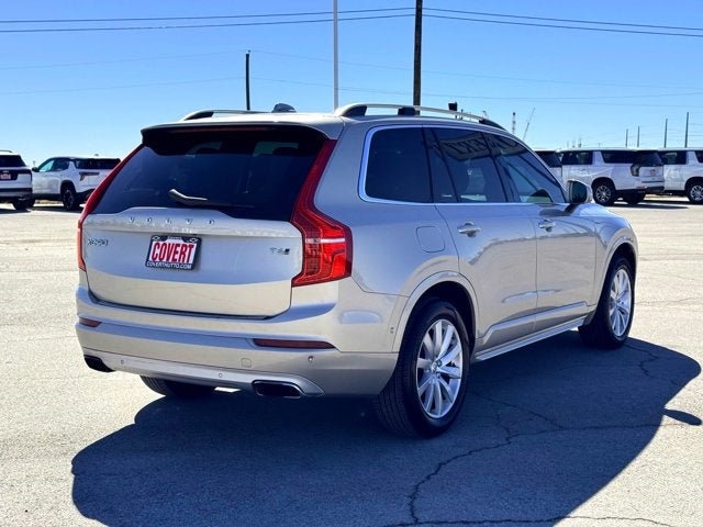 2016 Volvo XC90 T6 Momentum