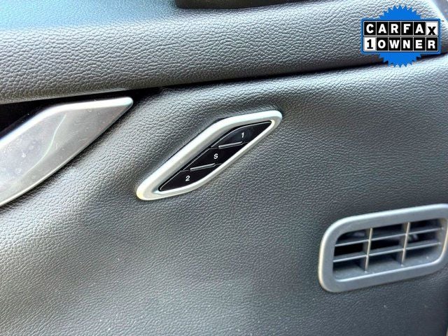 2017 Maserati Ghibli Base