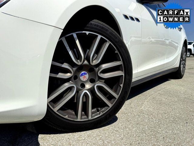 2017 Maserati Ghibli Base