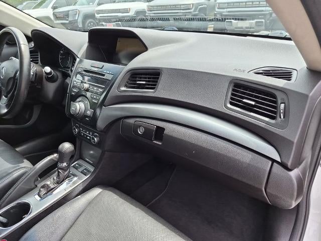2015 Acura ILX 2.0L Automatic with Technology Package