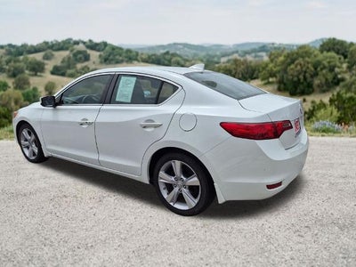2015 Acura ILX 2.0L Automatic with Technology Package