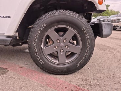 2016 Jeep Wrangler Unlimited 4WD 4dr Sport