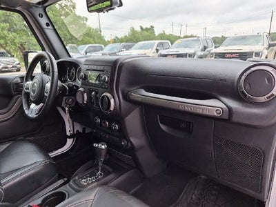 2016 Jeep Wrangler Unlimited 4WD 4dr Sport