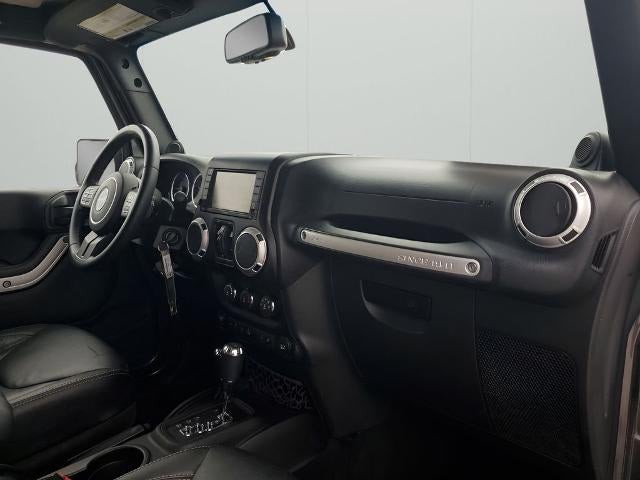 2014 Jeep Wrangler Unlimited 4WD 4dr Sahara