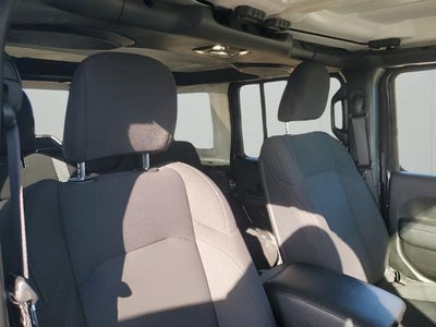 2022 Jeep Wrangler Unlimited Willys 4x4