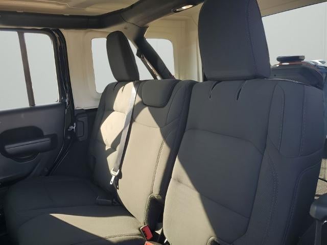 2022 Jeep Wrangler Unlimited Willys 4x4