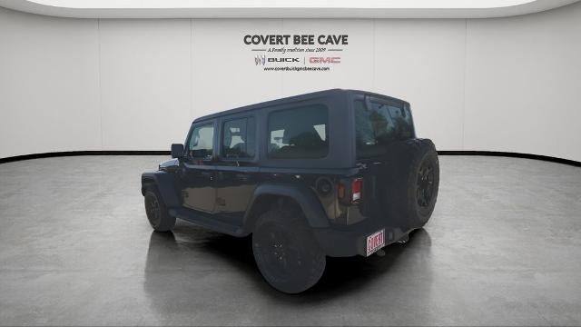 2022 Jeep Wrangler Unlimited Willys 4x4