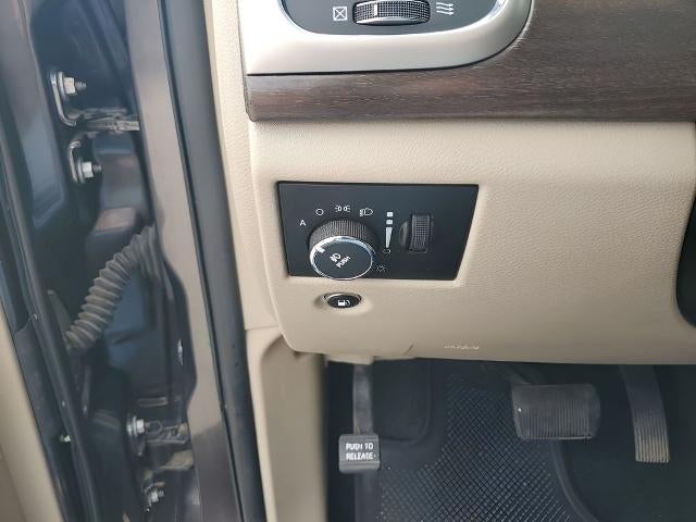 2014 Jeep Grand Cherokee RWD 4dr Laredo