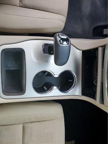 2014 Jeep Grand Cherokee RWD 4dr Laredo