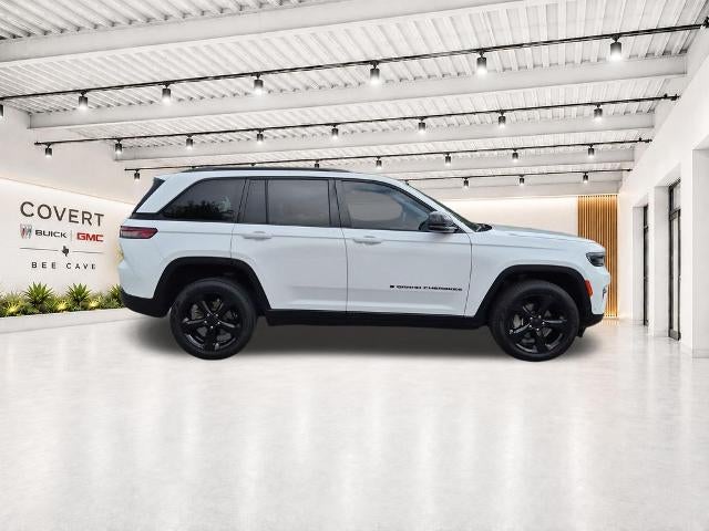 2023 Jeep Grand Cherokee Limited 4x2
