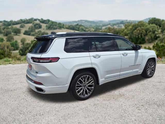 2023 Jeep Grand Cherokee L Summit 4x4