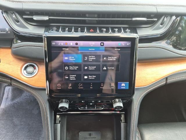 2023 Jeep Grand Cherokee L Summit 4x4