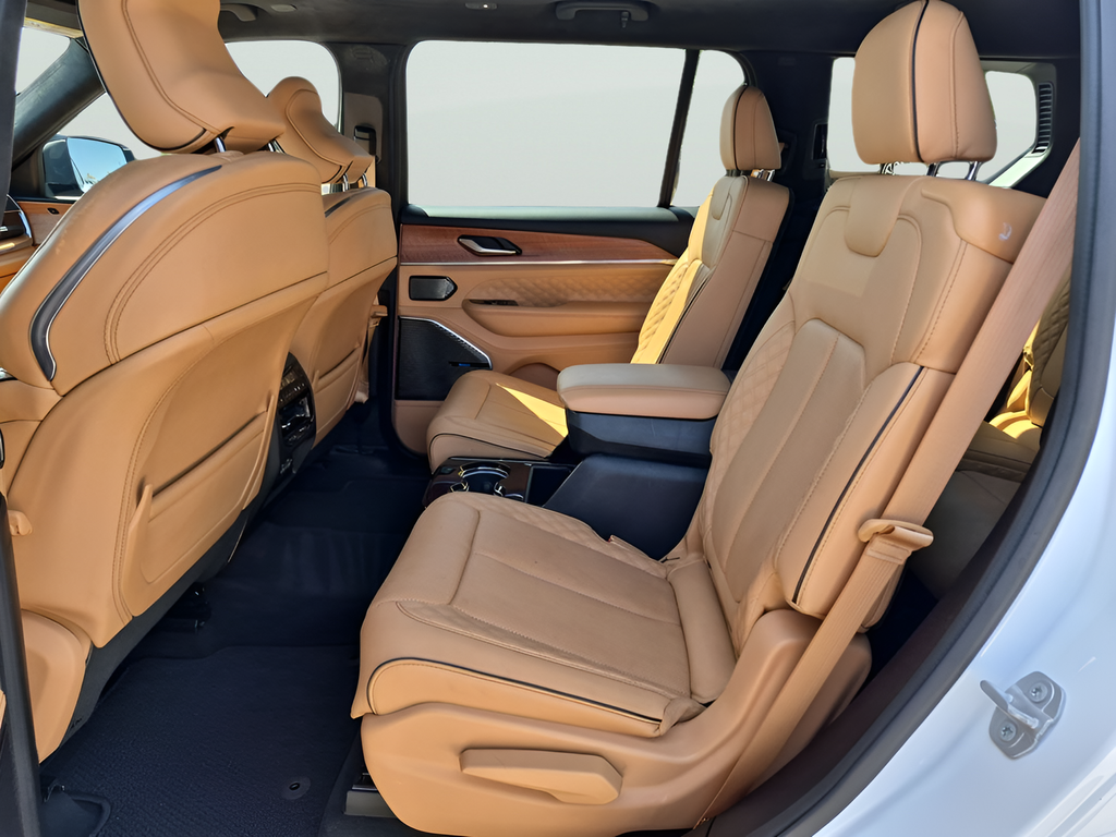 2025 Jeep Grand Cherokee L Summit