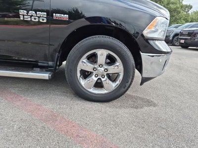 2015 RAM 1500 4WD Crew Cab 5.7 Ft Box Lone Star