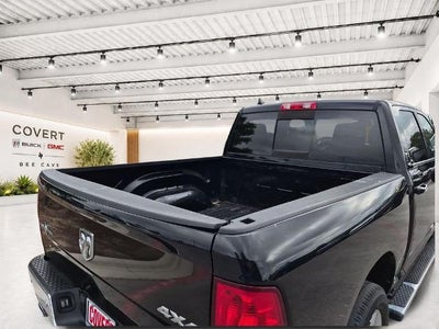 2015 RAM 1500 4WD Crew Cab 5.7 Ft Box Lone Star