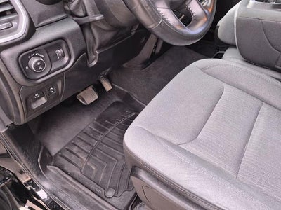 2020 RAM 1500 Big Horn 4x2 Crew Cab 5'7" Box