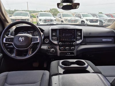 2020 RAM 1500 Big Horn 4x2 Crew Cab 5'7" Box