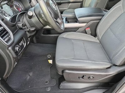 2019 RAM 1500 Big Horn/Lone Star 4x2 Crew Cab 5'7" Box