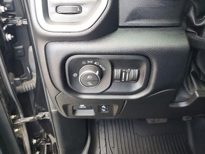 2019 RAM 1500 Big Horn/Lone Star 4x4 Crew Cab 5'7" Box