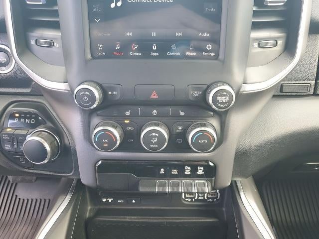 2019 RAM 1500 Big Horn/Lone Star 4x4 Crew Cab 5'7" Box