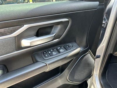 2022 RAM 1500 Big Horn 4x4 Crew Cab 5'7" Box