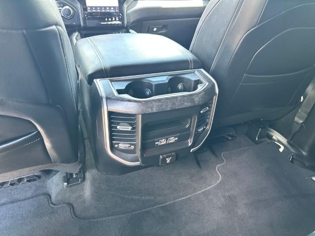 2022 RAM 1500 Big Horn 4x4 Crew Cab 5'7" Box
