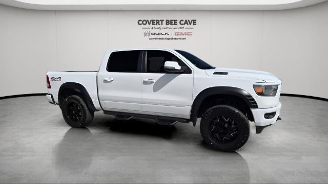 2020 RAM 1500 Big Horn 4x4 Crew Cab 5'7" Box